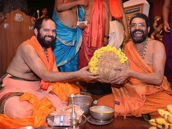 Vishwesha Tirtha Swami's advice