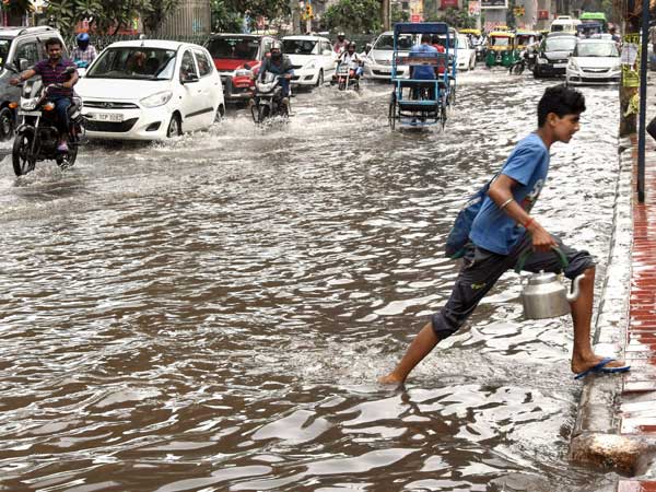 Weather forecast for Aug 25: Delhi rains to continue till weekend Weather forecast for Aug 25: Delhi rains to continue till weekend
