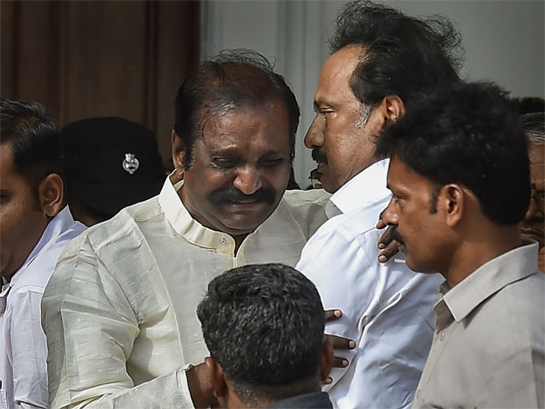 Author Vairamuthu
