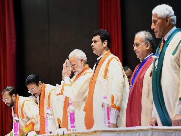 PM Modi greets the audience