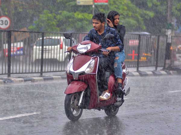 Weather forecast for Aug 15: Light rain likely to continue in Bengaluru Weather forecast for Aug 15: Light rain likely to continue in Bengaluru