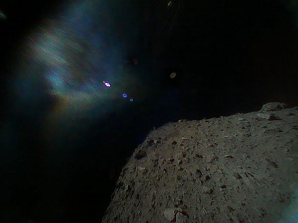Japan's Hayabusa-2 spacecraft intends to land a larger rover, called MASCOT Japan's Hayabusa-2 spacecraft intends to land a larger rover, called MASCOT
