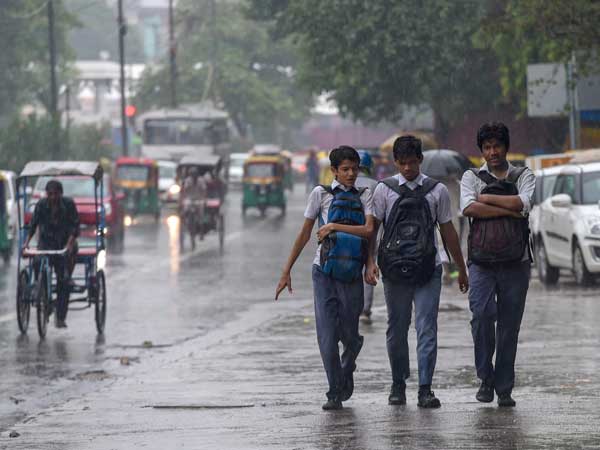 Weather forecast for Sep 3: Delhi rains to continue Weather forecast for Sep 3: Delhi rains to continue