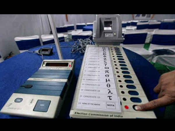 ECI likely to reject display time of the VVPAT but might accept auditing of 30% machines ECI likely to reject display time of the VVPAT but might accept auditing of 30% machines