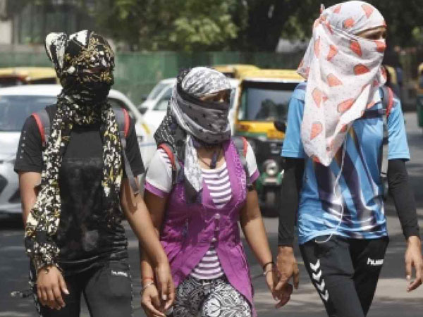 Weather forecast for Oct 1: Warm and dry days ahead for Delhi-NCR Weather forecast for Oct 1: Warm and dry days ahead for Delhi-NCR