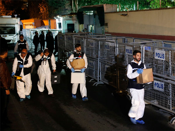 Turkish forensic officers