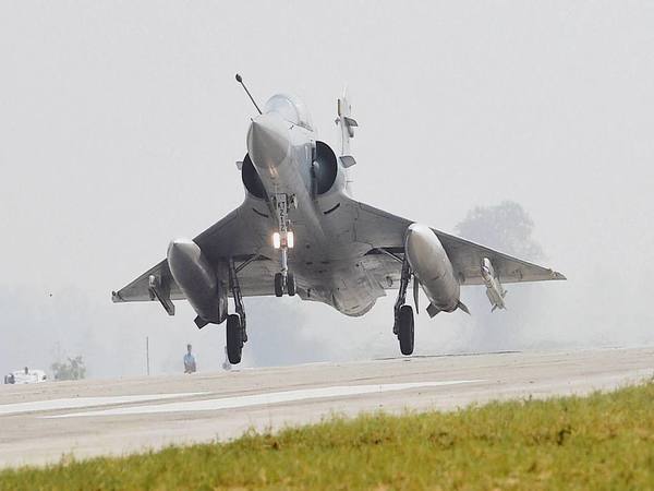Mirage 2000 aircraft