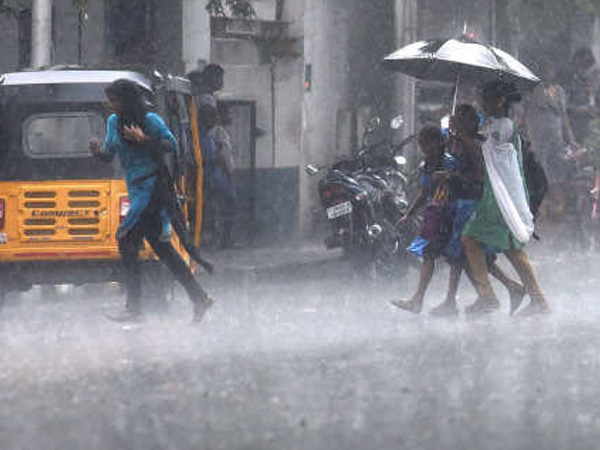 Weather forecast for Oct 29: Rain likely to increase in Chennai Weather forecast for Oct 29: Rain likely to increase in Chennai