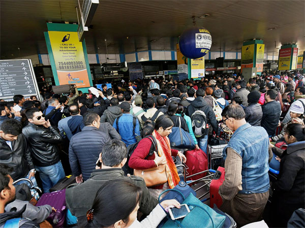 Apprehensive passengers Apprehensive passengers
