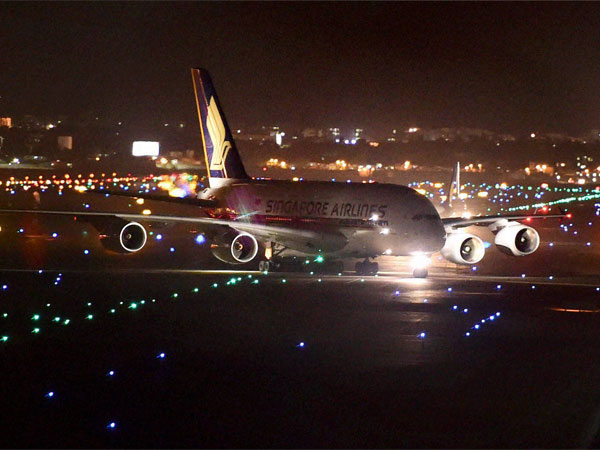 Singapore Airlines Airbus A380 Singapore Airlines Airbus A380