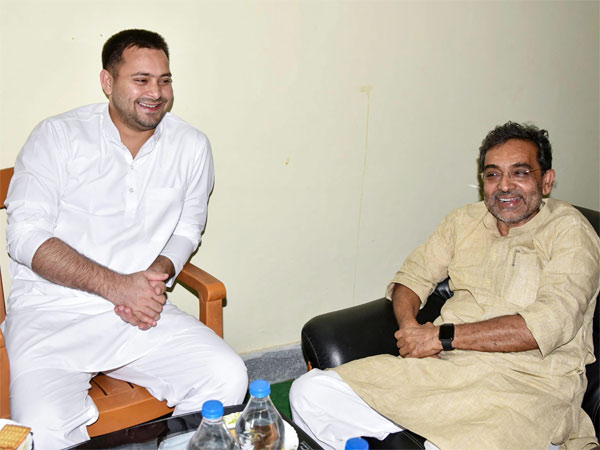 Union minister and Rashtriya Lok Samta Party chief Upendra Kushwaha meets with RJD leader Tejashwi Yadav in Jehanabad Union minister and Rashtriya Lok Samta Party chief Upendra Kushwaha meets with RJD leader Tejashwi Yadav in Jehanabad