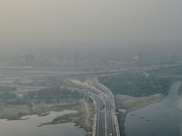 Weather forecast for Nov 8: Air pollution level in Delhi likely to squeeze into poor category Weather forecast for Nov 8: Air pollution level in Delhi likely to squeeze into poor category