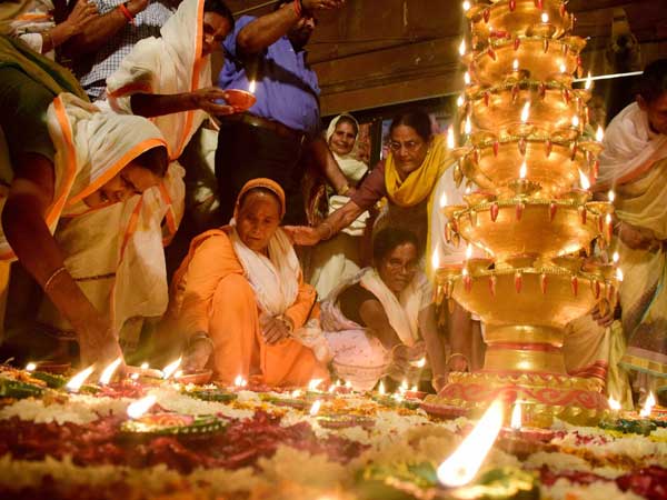 How is Choti Diwali 2018 celebrated? How is Choti Diwali 2018 celebrated?