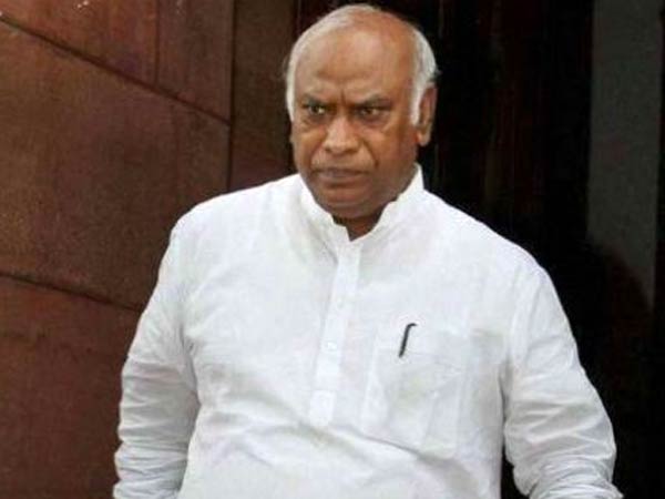 Congress leader Mallikarjuna Kharge Congress leader Mallikarjuna Kharge