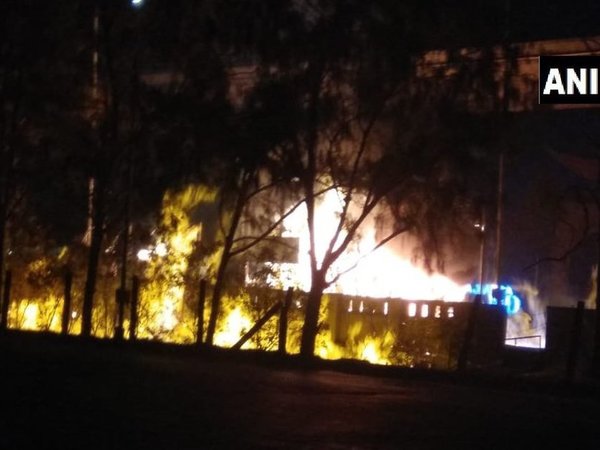 Petrol tanker on fire near in Mumbais Wadala. Courtesy: ANI news Petrol tanker on fire near in Mumbais Wadala. Courtesy: ANI news