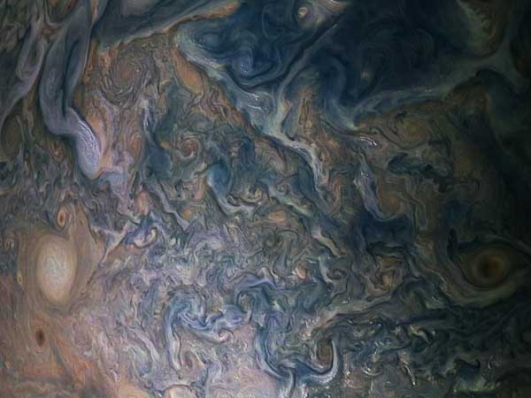 NASA's Juno mission to cross halfway to Jupiter