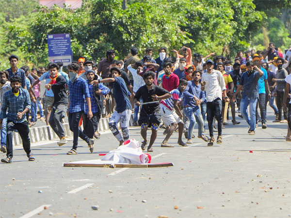 Sabarimala row: Bombs hurled at houses of Left leaders in Kerala Sabarimala row: Bombs hurled at houses of Left leaders in Kerala