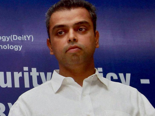 Milind Deora Milind Deora