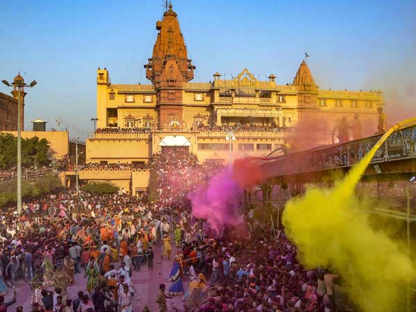 What is the Significance of Holi 2019?