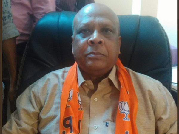 BJP candidate from Barasat Mrinal Kanti Debnath; image credit: Twitter handle @sampadscales BJP candidate from Barasat Mrinal Kanti Debnath; image credit: Twitter handle @sampadscales
