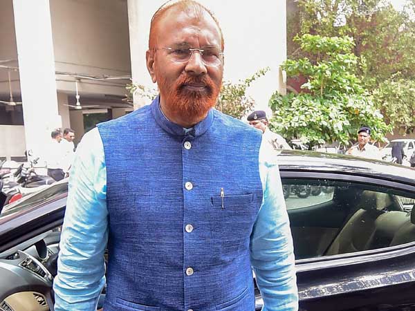 Ishrat case: Order on discharge pleas of Vanzara, Amin on May 2 Ishrat case: Order on discharge pleas of Vanzara, Amin on May 2