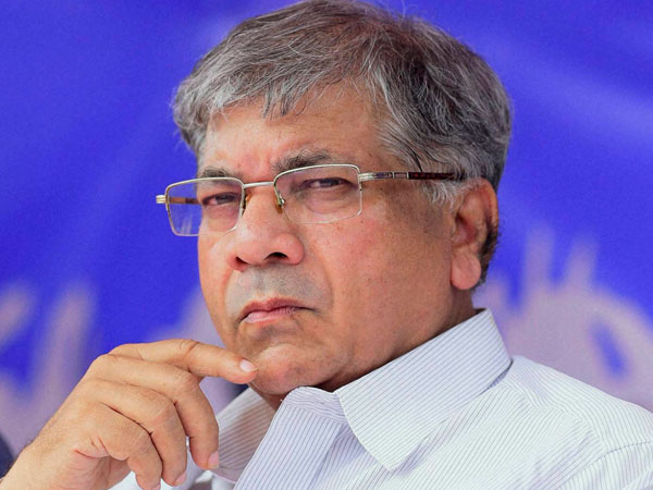 Prakash Ambedkar calls Modi a blackmailer Prakash Ambedkar calls Modi a blackmailer