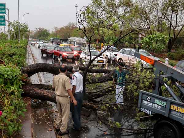 Rain fury kills 50 in four states Rain fury kills 50 in four states