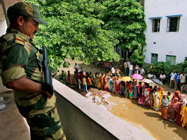 Urban Bengal yearns for jobs, water Urban Bengal yearns for jobs, water