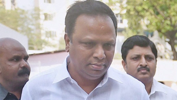 Maharashtra to reimburse fees of students from drought-hit areas Maharashtra to reimburse fees of students from drought-hit areas