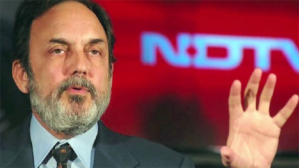 NDTV founders detained at Mumbai airport; Roys say fake case NDTV founders detained at Mumbai airport; Roys say fake case