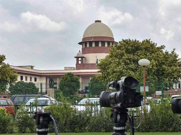 Complete probe in Muzaffarpur shelter home case in three months: SC to CBI Complete probe in Muzaffarpur shelter home case in three months: SC to CBI