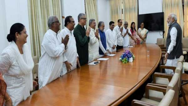 Mamata Banerjee’s team meets PM Modi, demands steps to rename West Bengal Mamata Banerjee’s team meets PM Modi, demands steps to rename West Bengal