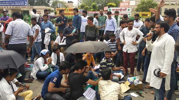 IMA to go for strike on Aug 8 to protest against NMC Bill IMA to go for strike on Aug 8 to protest against NMC Bill