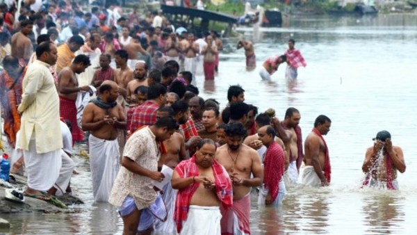 ‘Tarpan’ for ancestors at the bank of River Brahmaputra: