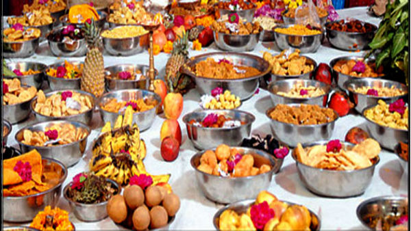 Mathuras famous Chhappan Bhog dedicated to ISRO, Indias moon mission Mathuras famous Chhappan Bhog dedicated to ISRO, Indias moon mission