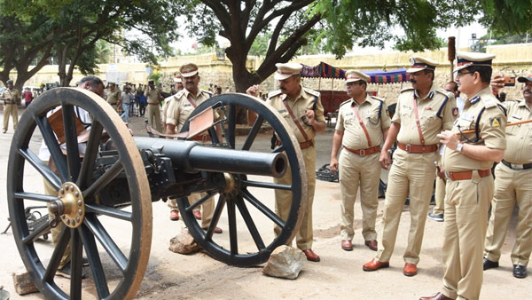 21 rounds of canon firing 21 rounds of canon firing