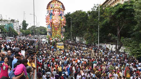 How is Ganesh Visarjan performed?
