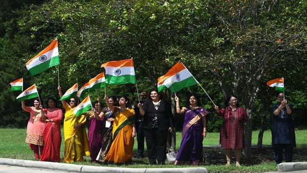 Indian community welcomes PM Modi
