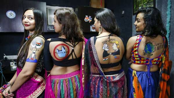Women with their backs painted