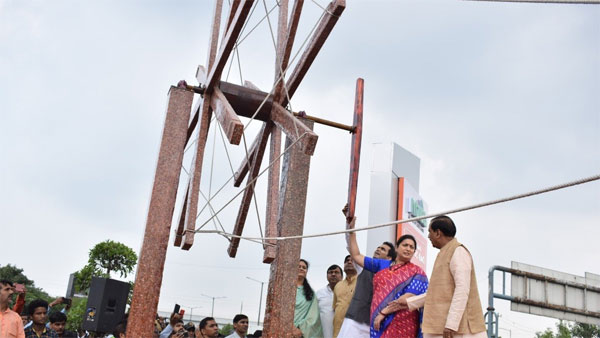 'Charkha' made of used plastic waste