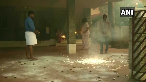 Diwali 2019: Tamil Nadu celebrates festival of lights with fervour Diwali 2019: Tamil Nadu celebrates festival of lights with fervour