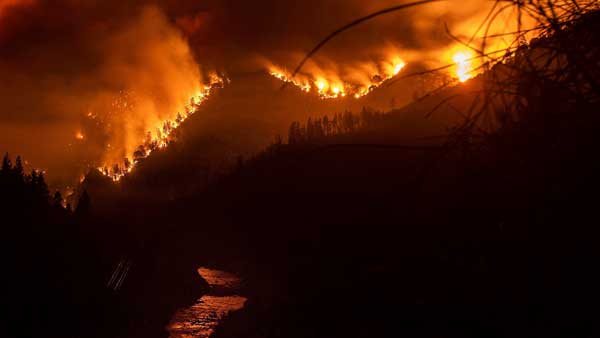 18 structures destroyed 18 structures destroyed