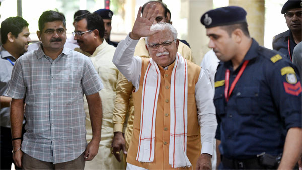 Khattar at Delhi's Haryana Bhawan before his meeting with JP Nadda