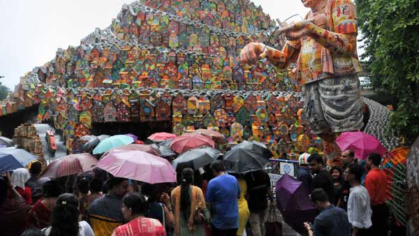 Rains likely to play spoilsport during Durga Puja festival Rains likely to play spoilsport during Durga Puja festival