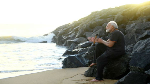PM Modi reveals what he was carrying at Chennai beach? PM Modi reveals what he was carrying at Chennai beach?