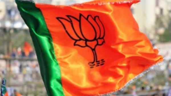 BJP’s Mohol is new mayor of Pune; Sena supports NCP-Cong BJP’s Mohol is new mayor of Pune; Sena supports NCP-Cong