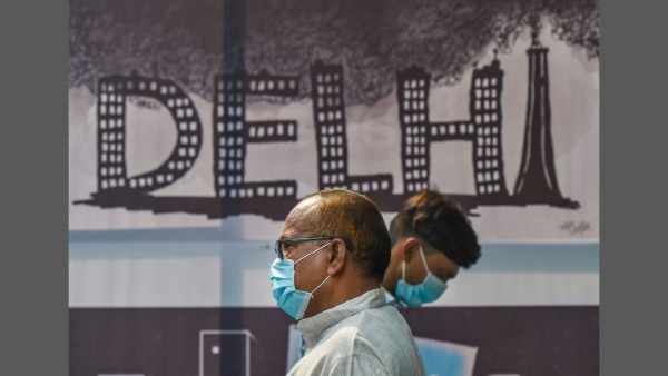 People, wearing masks to get protection from air-pollution People, wearing masks to get protection from air-pollution