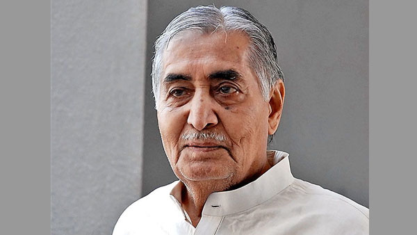 Former MP, first Non-Congress chief minister, Kailash Joshi passes away at 90 Former MP, first Non-Congress chief minister, Kailash Joshi passes away at 90