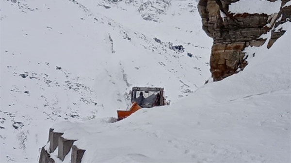 Rohtang Pass Rohtang Pass