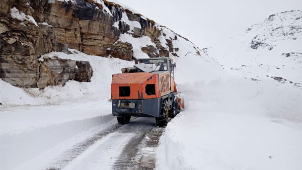 Manali Leh Highway Manali Leh Highway